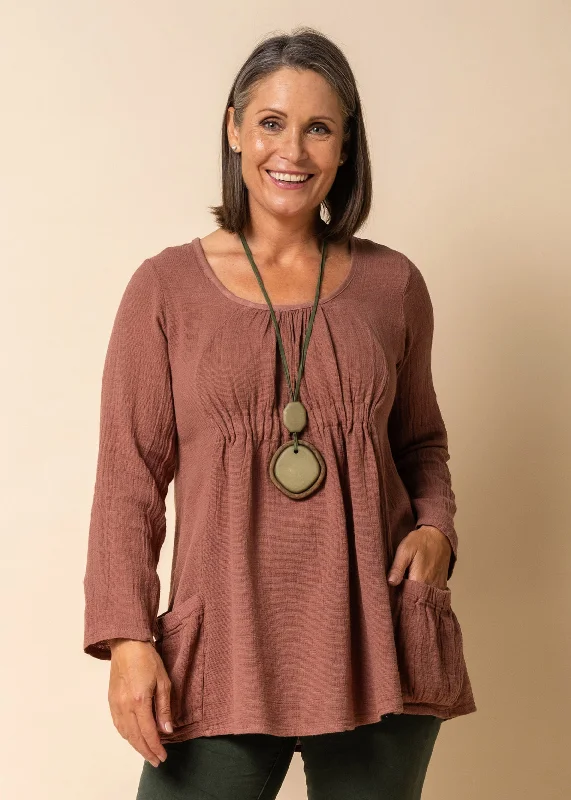 Dorie Linen Blend Top in Nutmeg